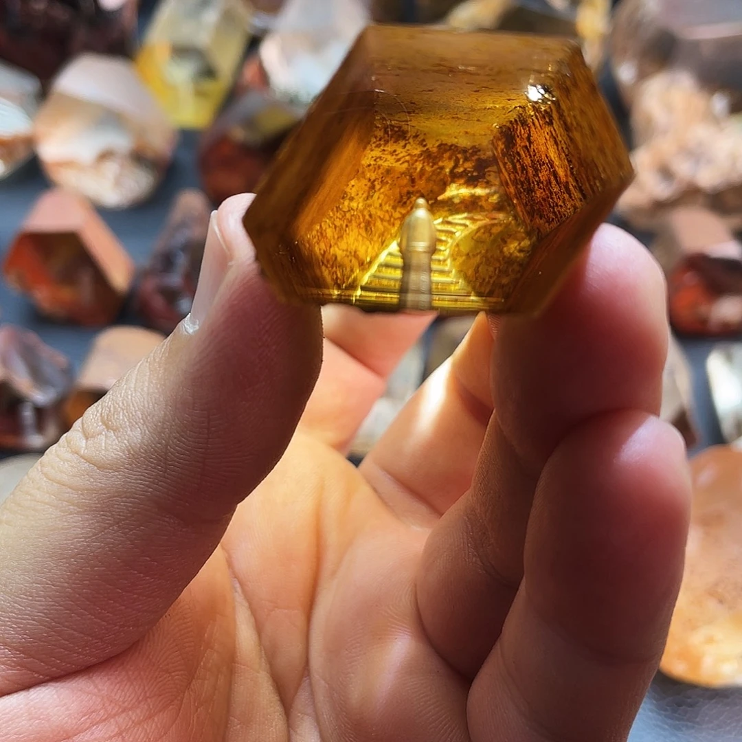 水晶未镶嵌珠宝半成品