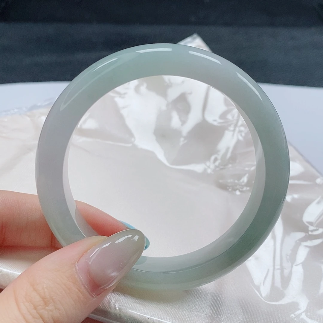 【闪购商品】未镶嵌手镯翡翠511号