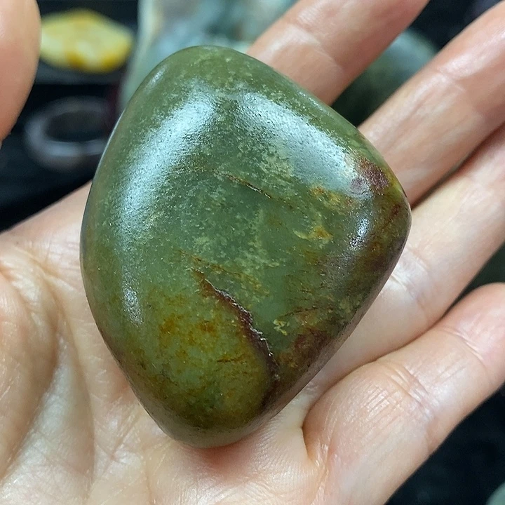 和田玉（糖玉）未镶嵌挂件