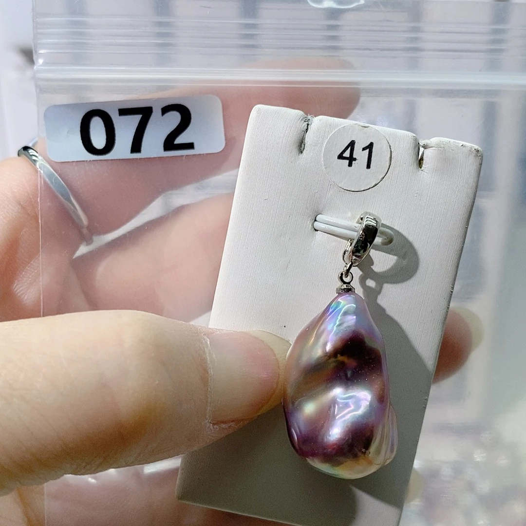 淡水珍珠合金颈饰