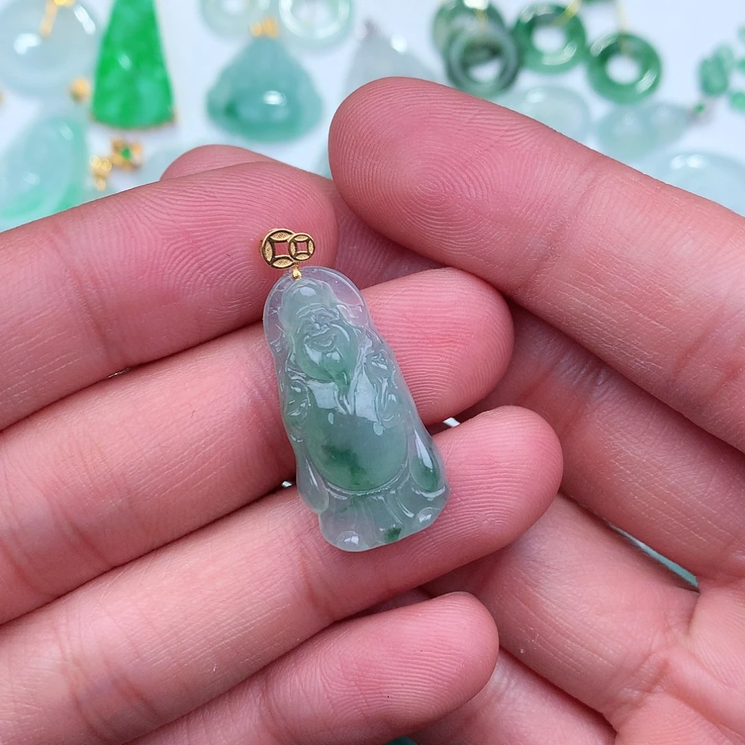 翡翠吊坠(不含链)18K金镶嵌