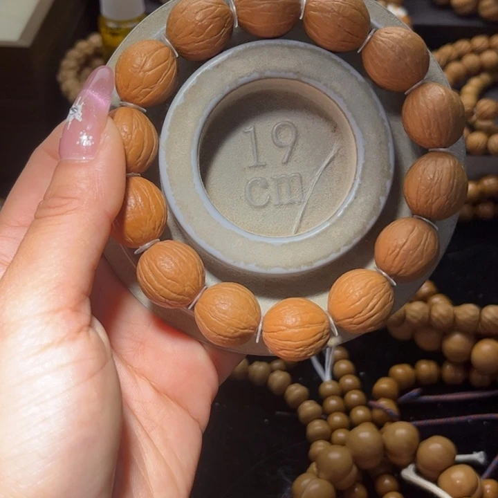 猴头核桃吊坠16+光头强手串全品无瑕无药无修