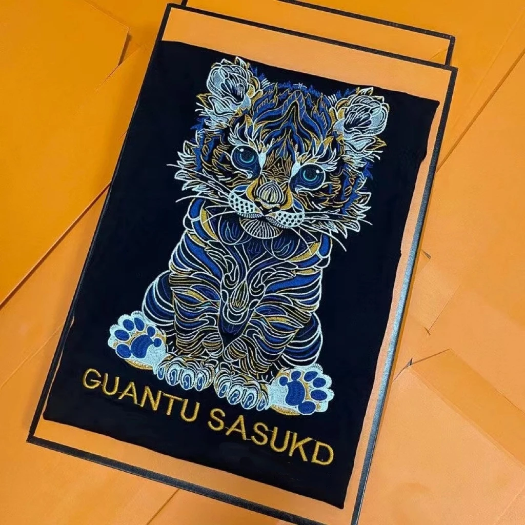 328T重磅幼崽小老虎重工刺绣短袖T恤男女同款