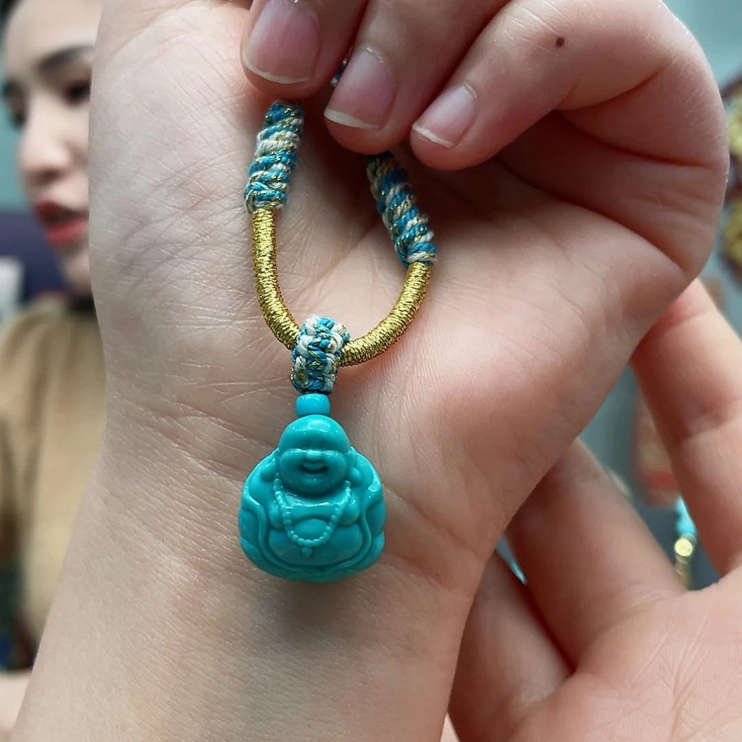 绿松石颈饰未镶嵌