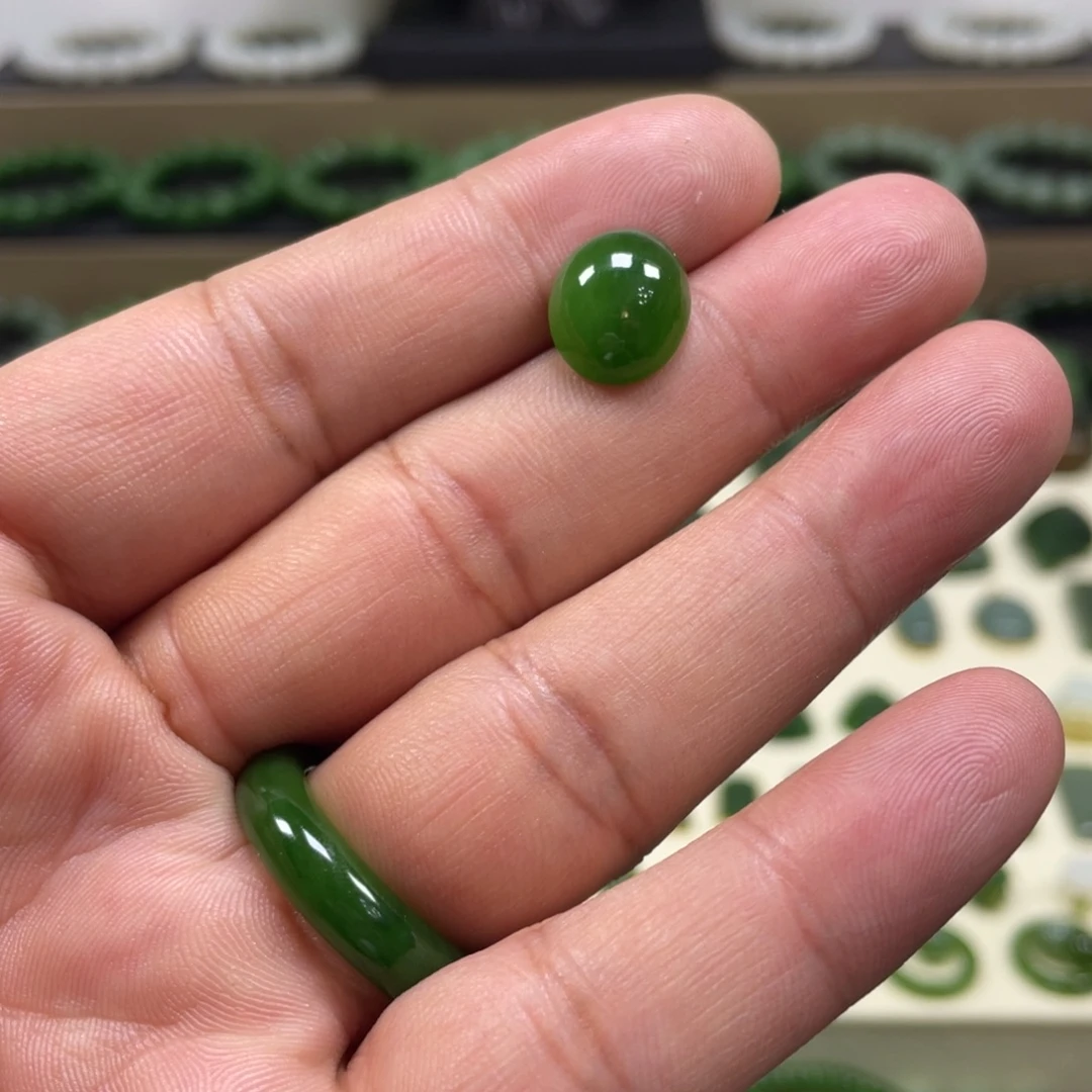 和田玉（碧玉）未镶嵌颈饰