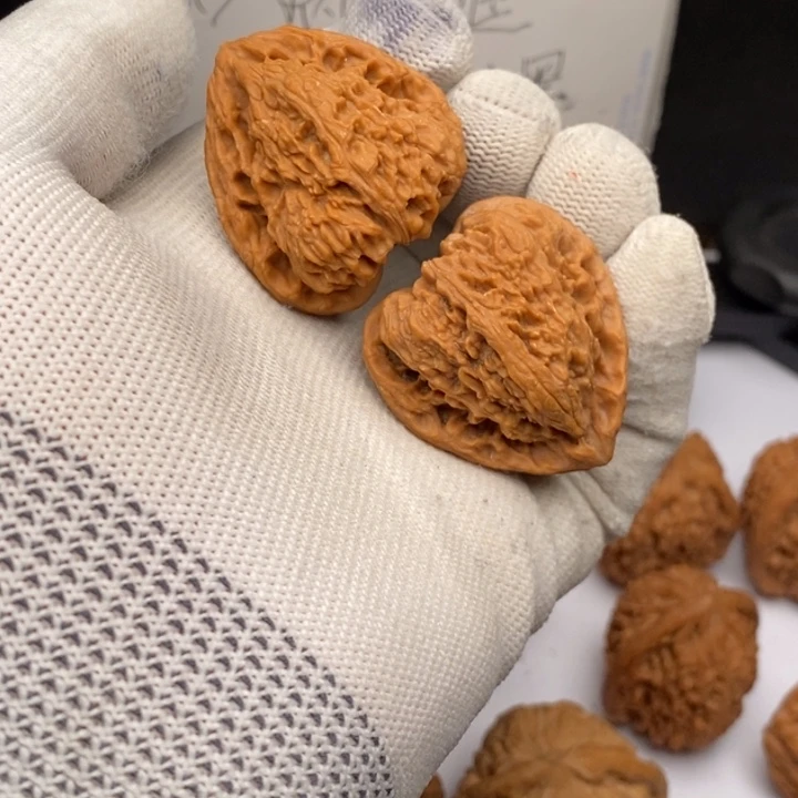 把件文玩核桃9*南疆石35