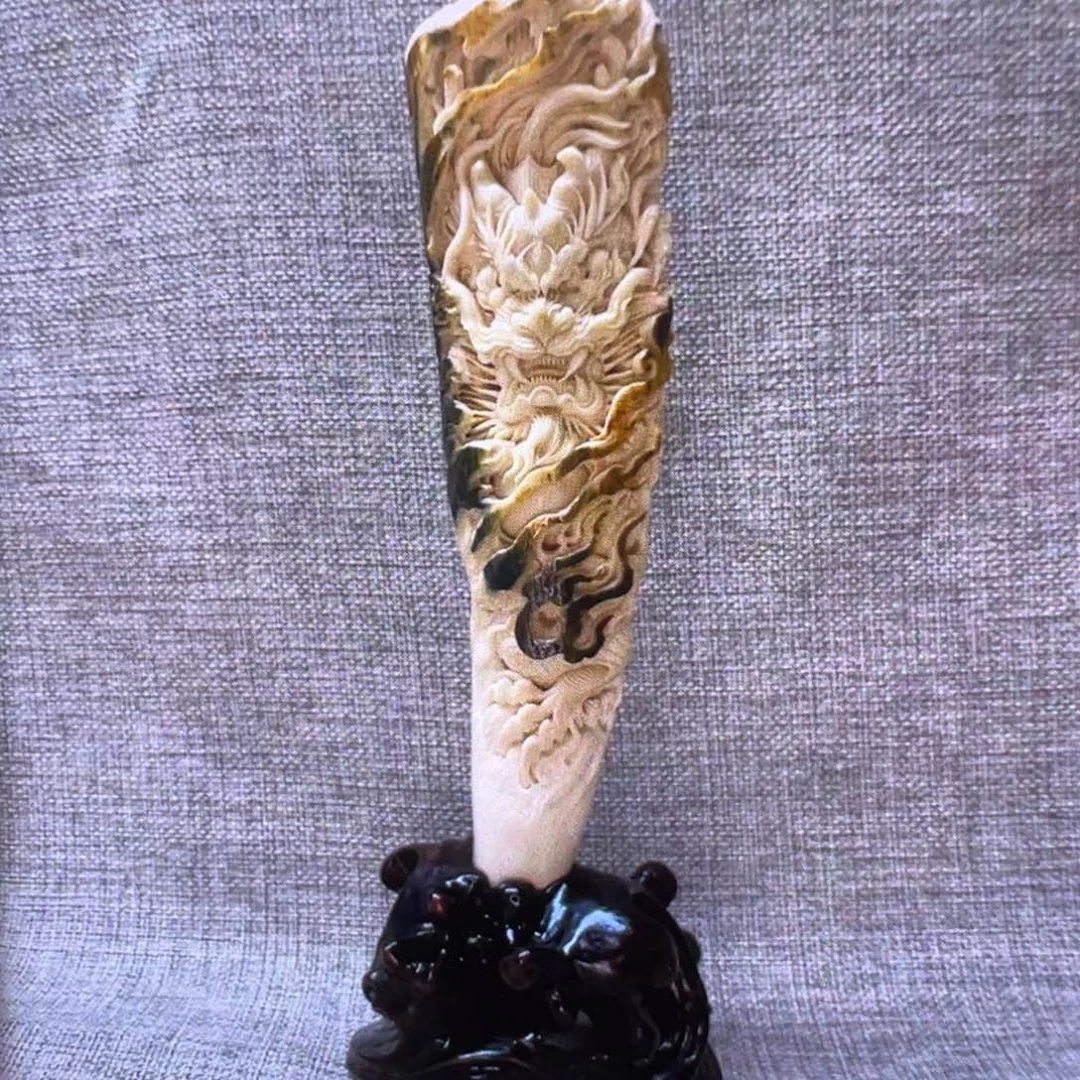 贝***塔白玉菩提吊坠猛犸牙尖