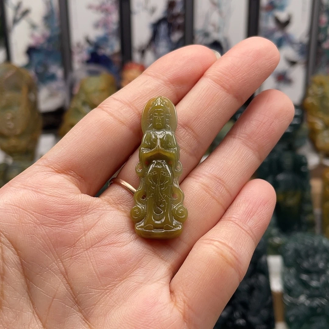 颈饰未镶嵌翡翠天然翡翠a货观音