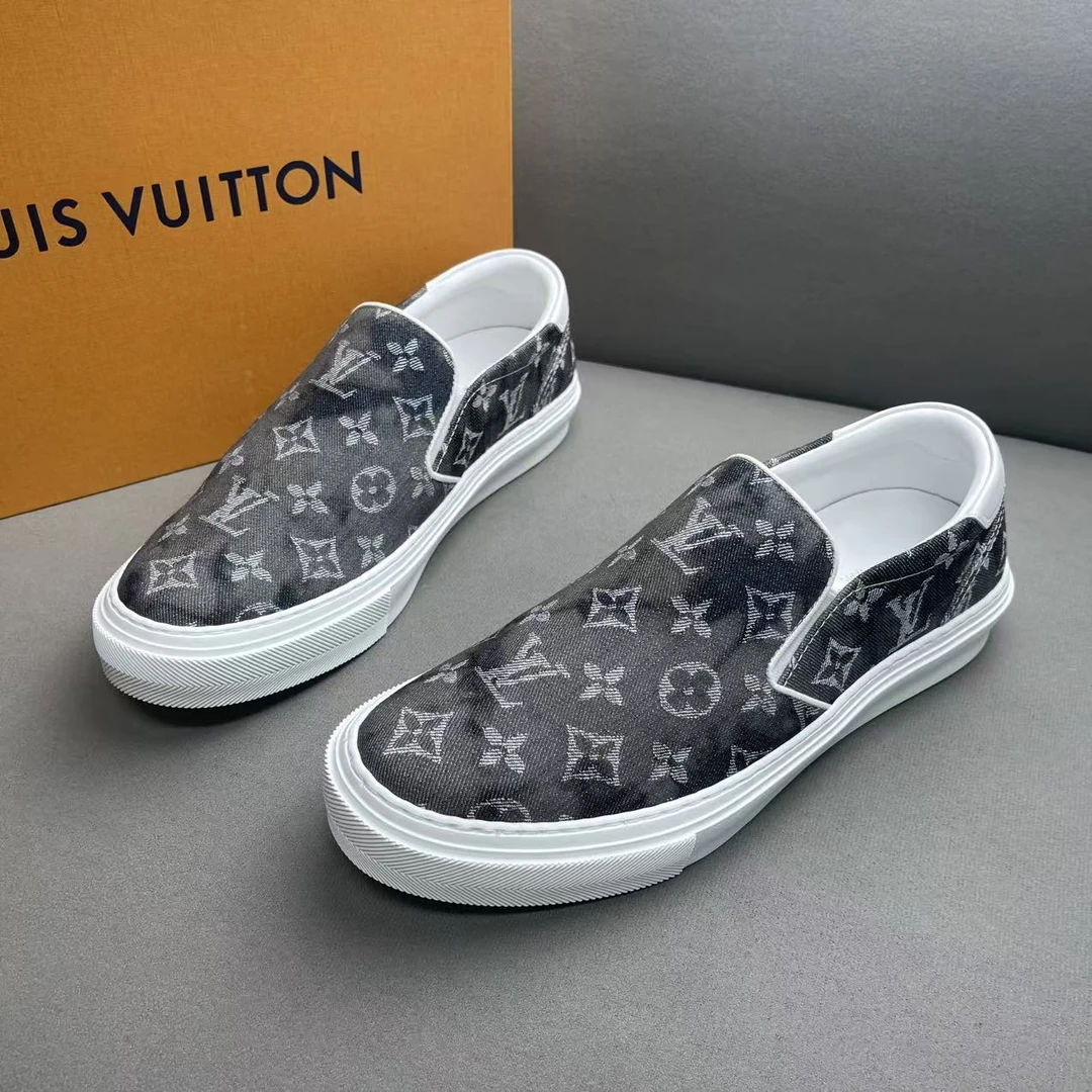 未使用 LouisVuitton/路易威登 黑灰帆布老花一脚蹬 41.5码/全新