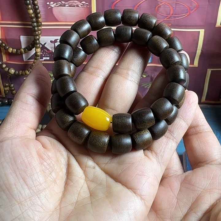 沉香手串白棋玉化老料