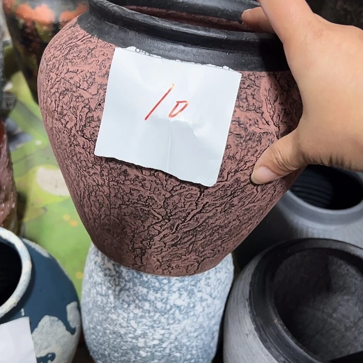 复古红坛子高20口15带孔随机发