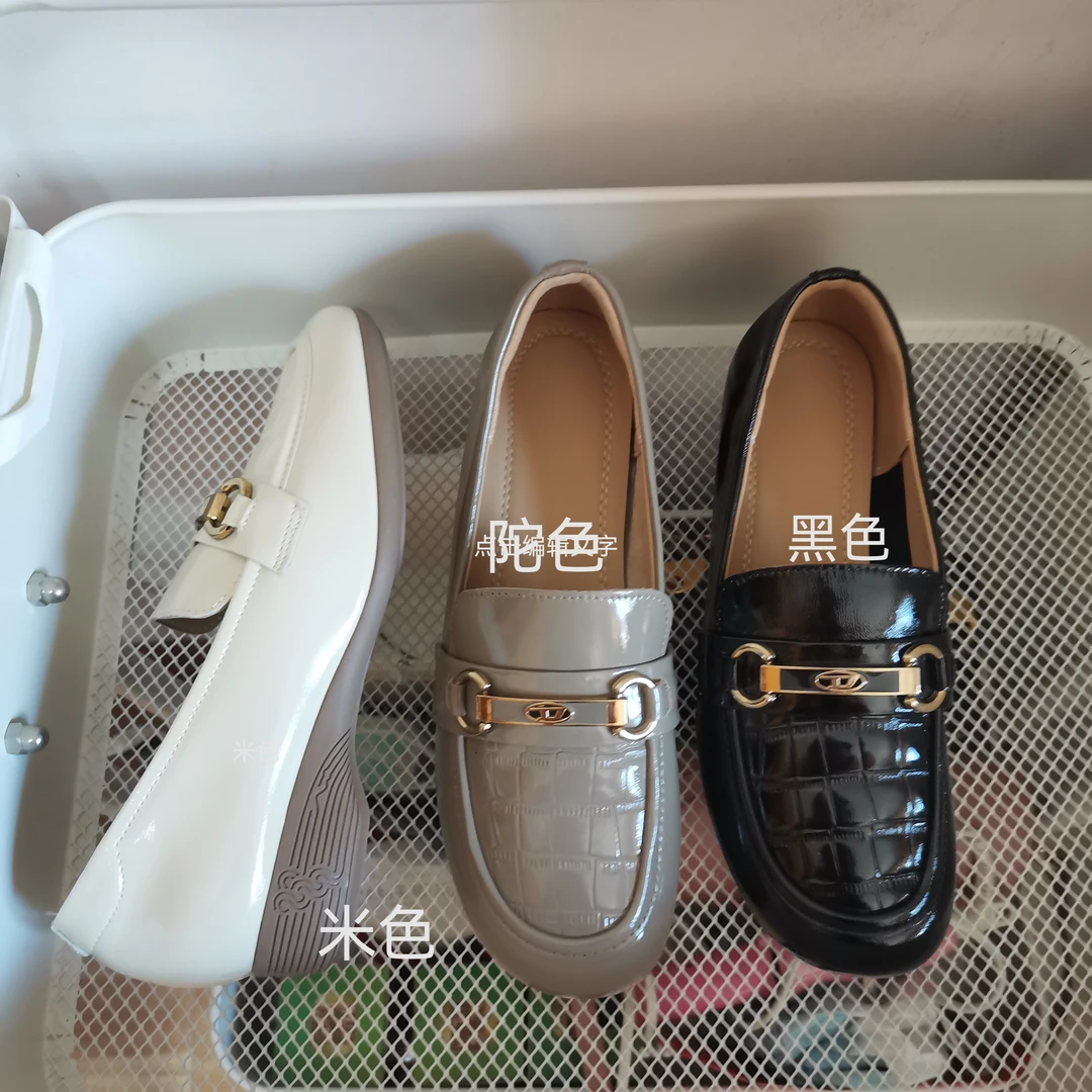 7813女士女款牛皮一体跟单鞋乐福鞋舒适休闲百搭