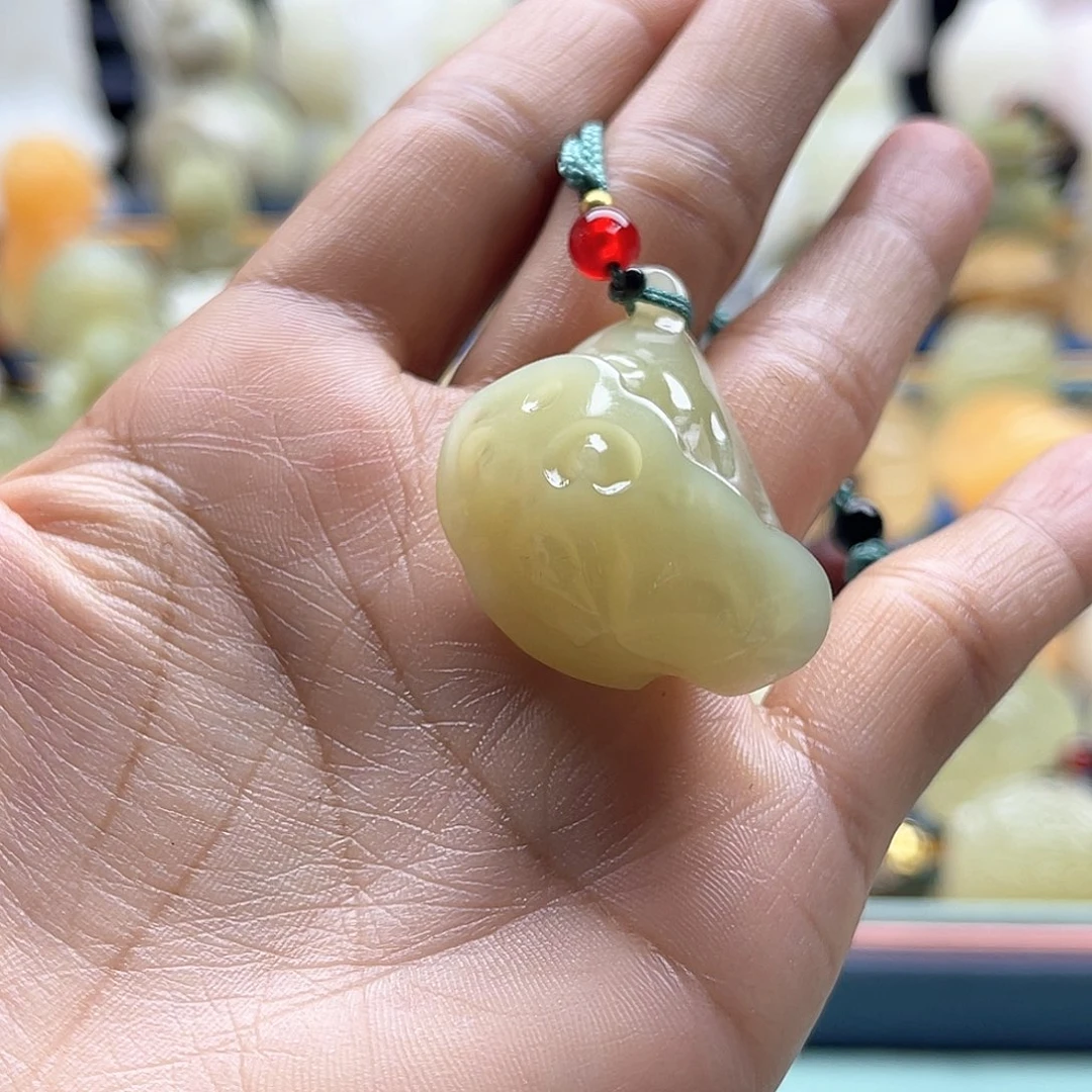 嘻***风新疆昆仑山脉山料