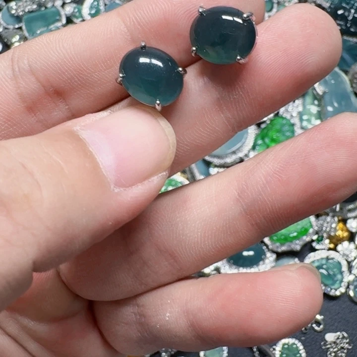 颈饰未镶嵌翡翠天然A货翡翠放漏