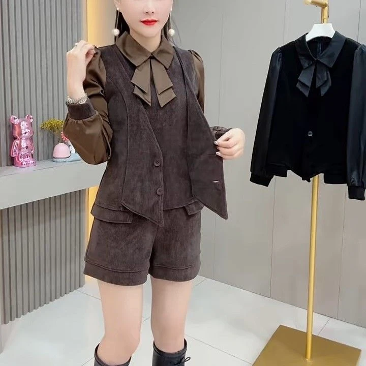 时尚设计感减龄套装女2025春秋新款气质显瘦蝴蝶结上衣短裤两件套