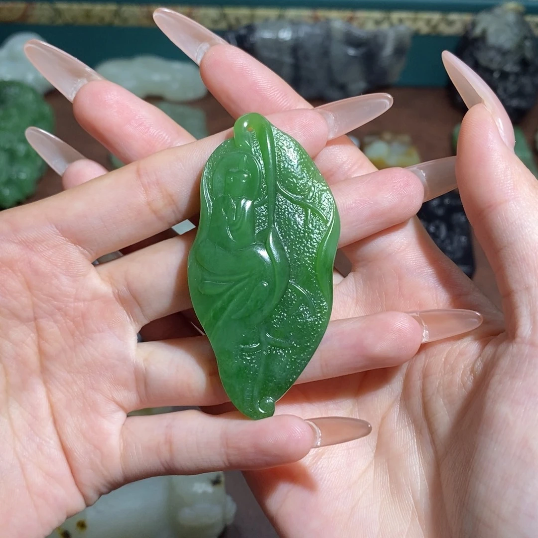 楚***字和田玉未镶嵌颈饰