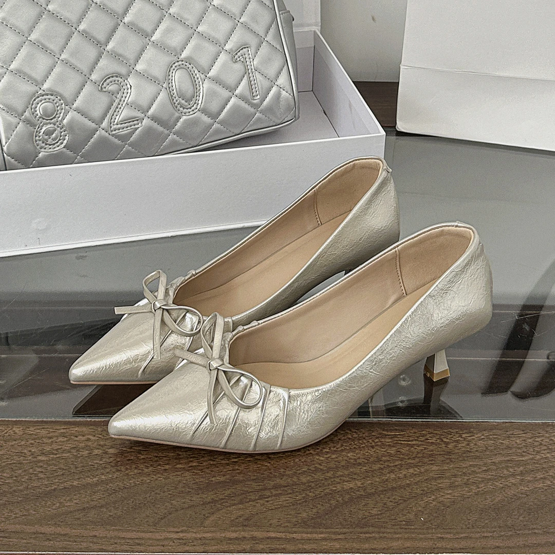 褶皱面蝴蝶结高跟鞋女2025新款高级感不累脚搭配裙子气质尖头单鞋