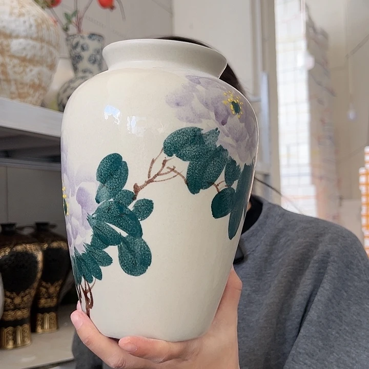 景德镇陶瓷花瓶工厂