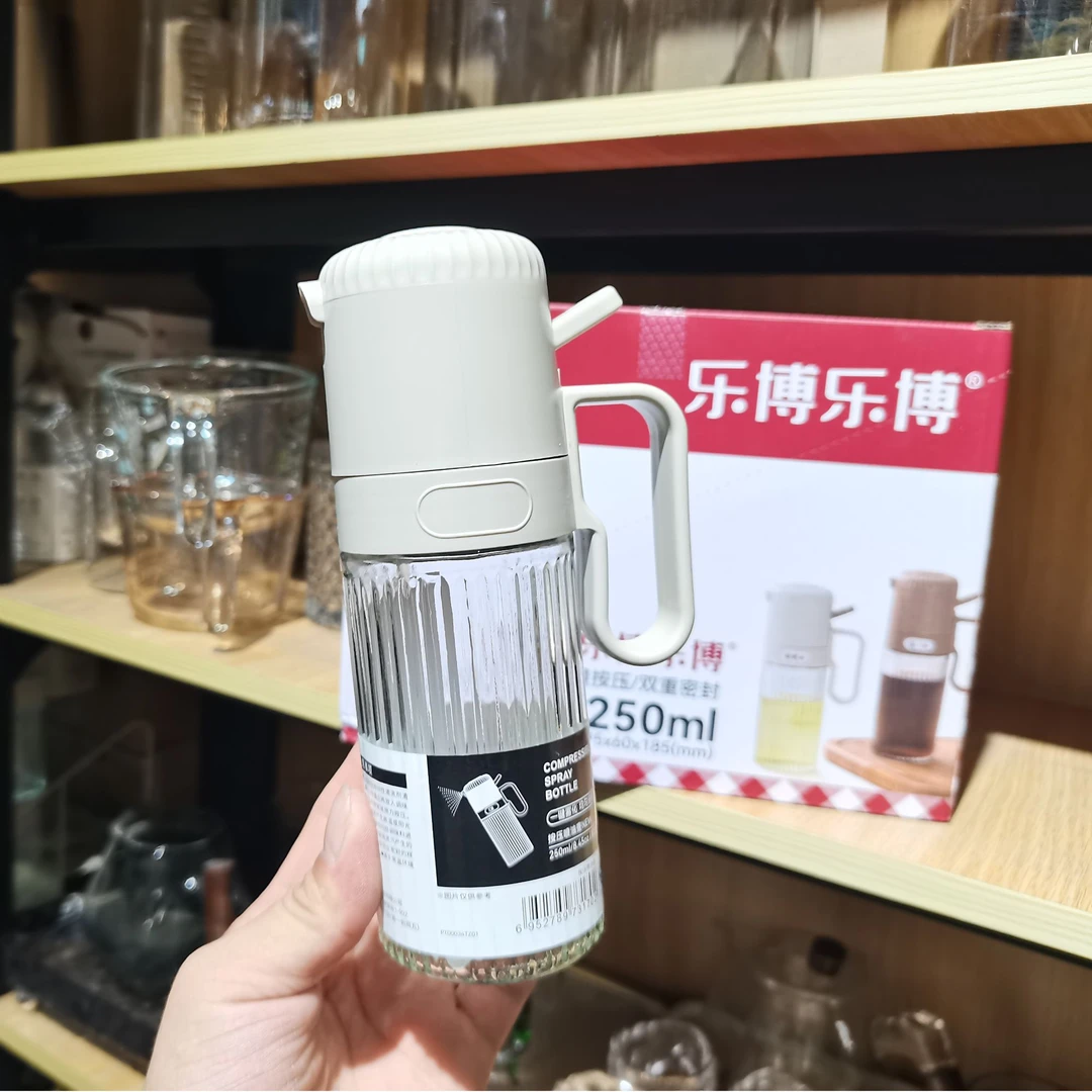 喷油壶250手压式    优尚