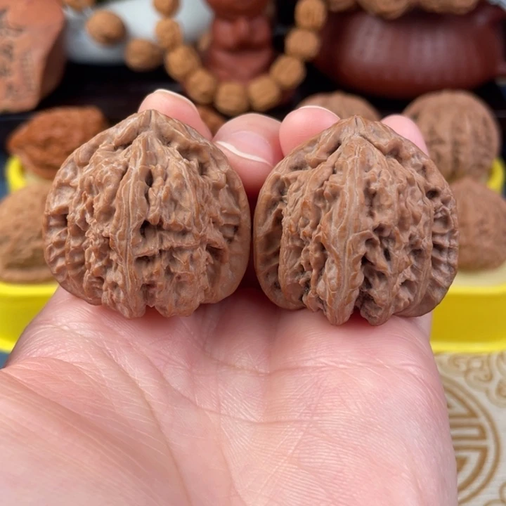 吊坠文玩核桃三角白40