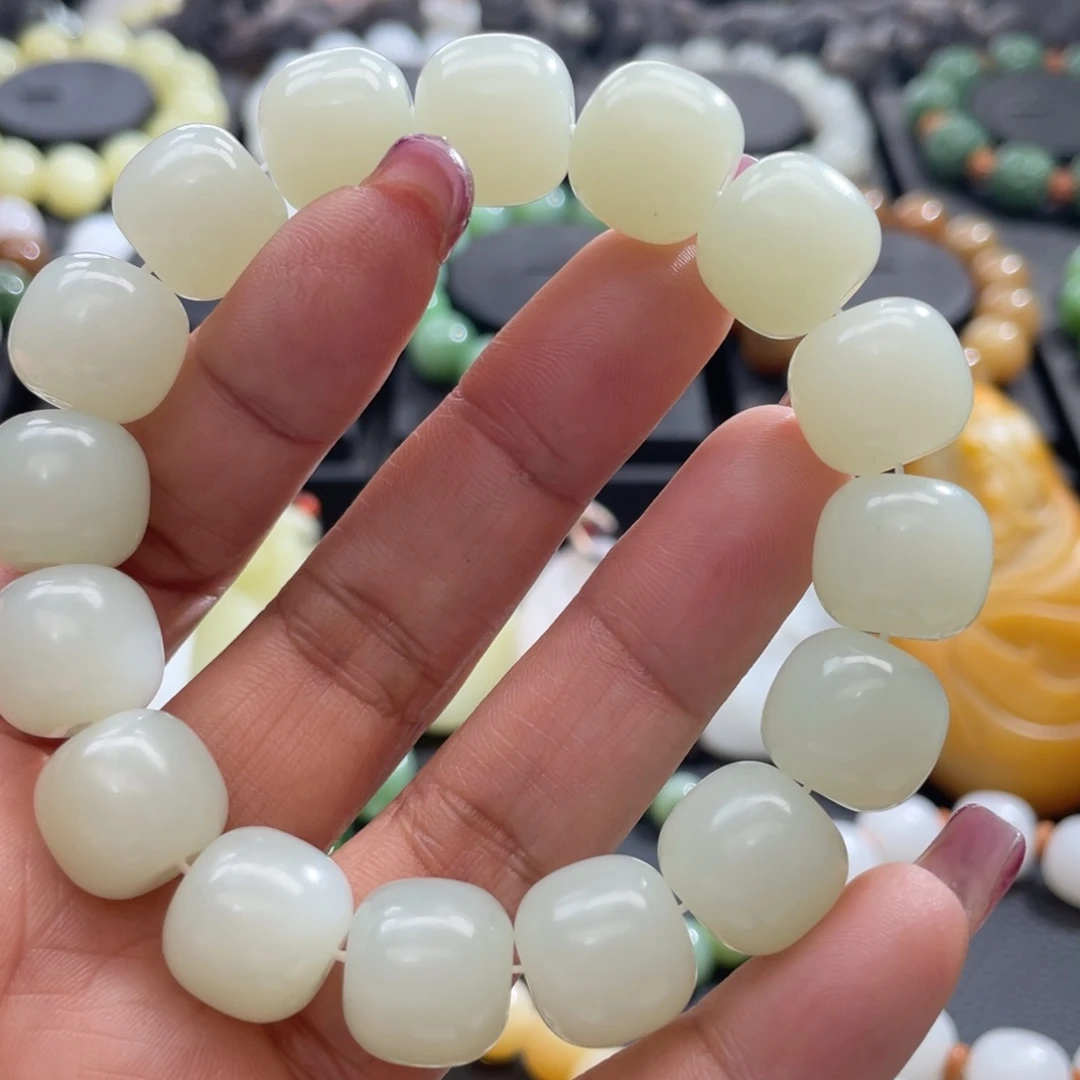 和田玉手串未镶嵌