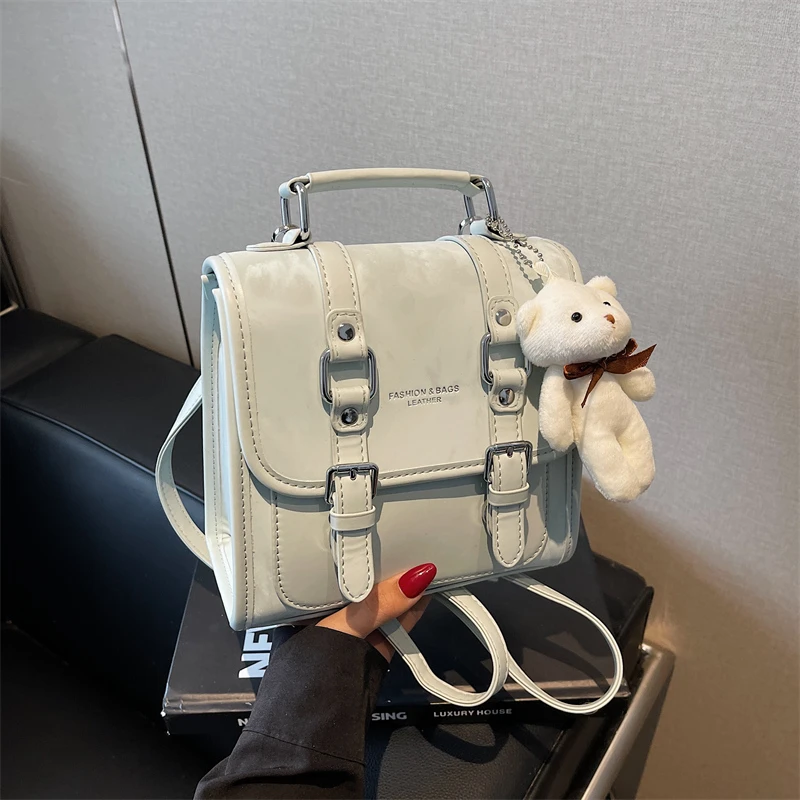 带挂件双肩包女2025新款背包休闲大容量多功能手提斜挎包1095