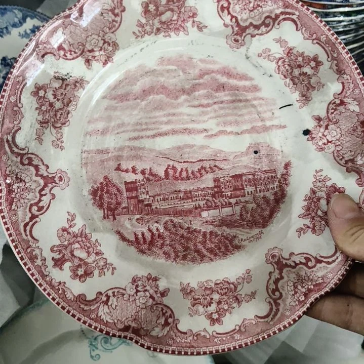 陶瓷盘子碗啥都有