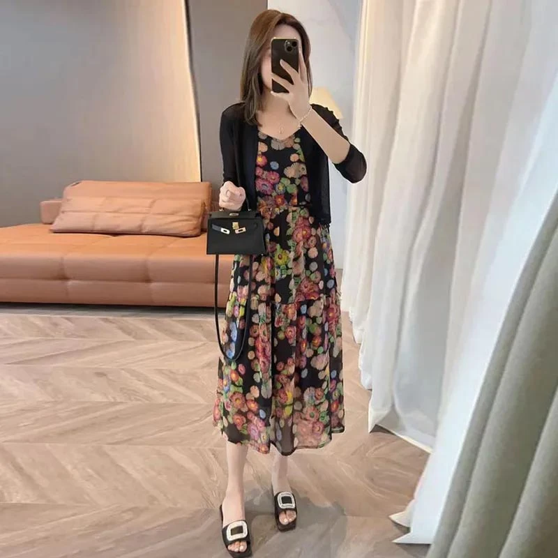 2025年夏季新款连衣裙两件套针织衫碎花裙百搭轻薄开衫女装设计感