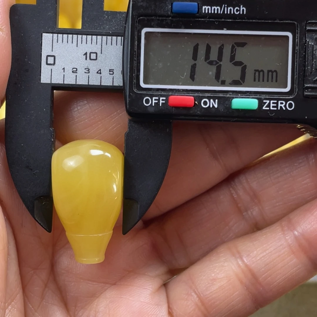 【闪购商品】裸石蜜蜡未镶嵌38杂