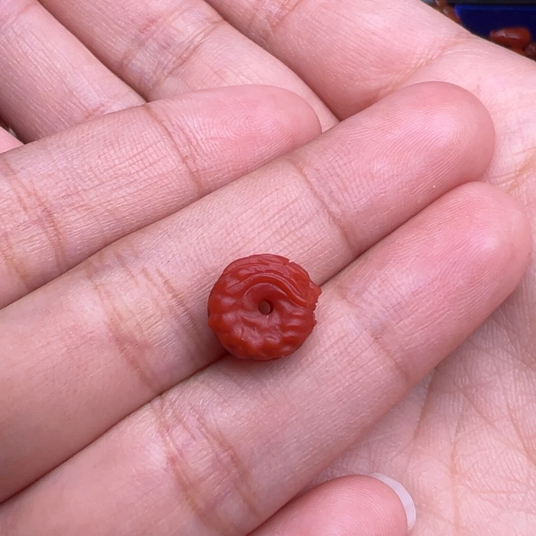 ？***？南红玛瑙未镶嵌珠宝奇石