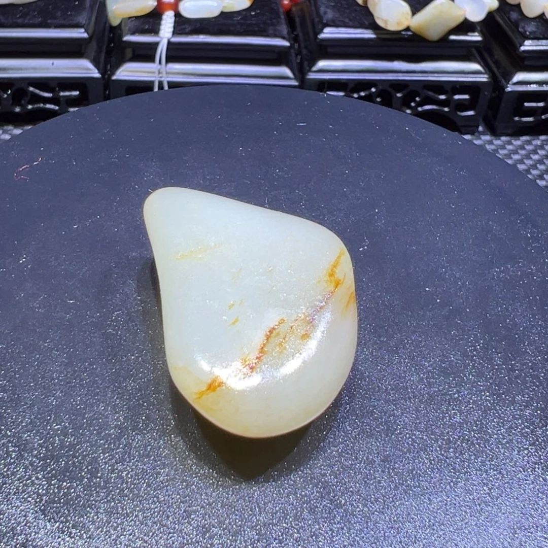 和田玉（子料）未镶嵌颈饰36克-77