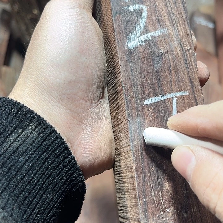 王*虎黄花梨黄花梨黄花梨