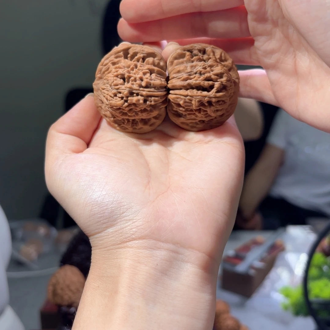 桃核吊坠44四座楼原生态