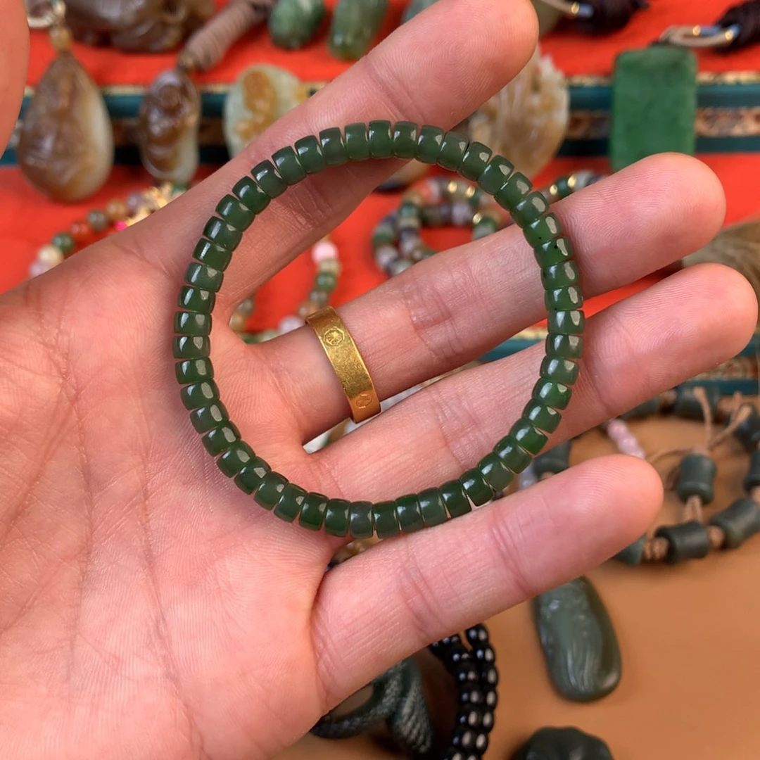 和田玉（糖玉）挂件未镶嵌