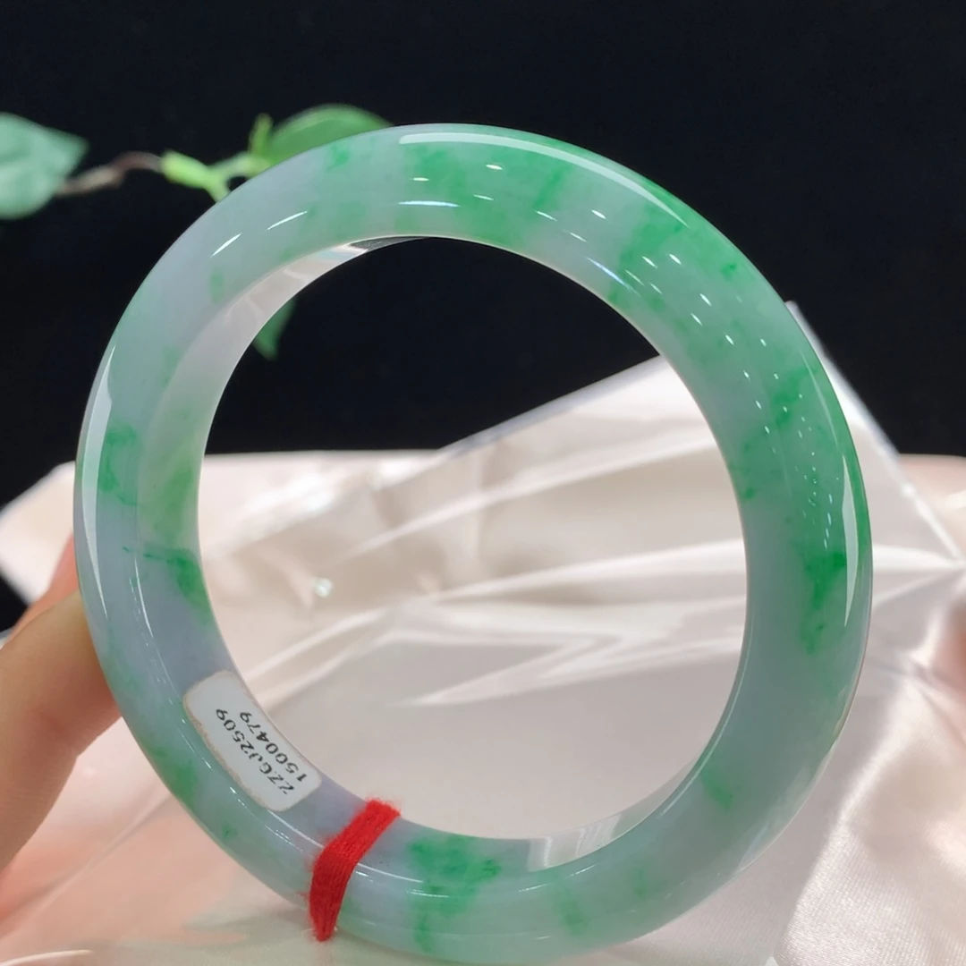 翡翠未镶嵌手镯0479