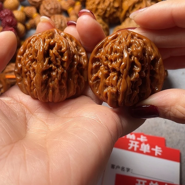 文玩核桃吊坠四座楼