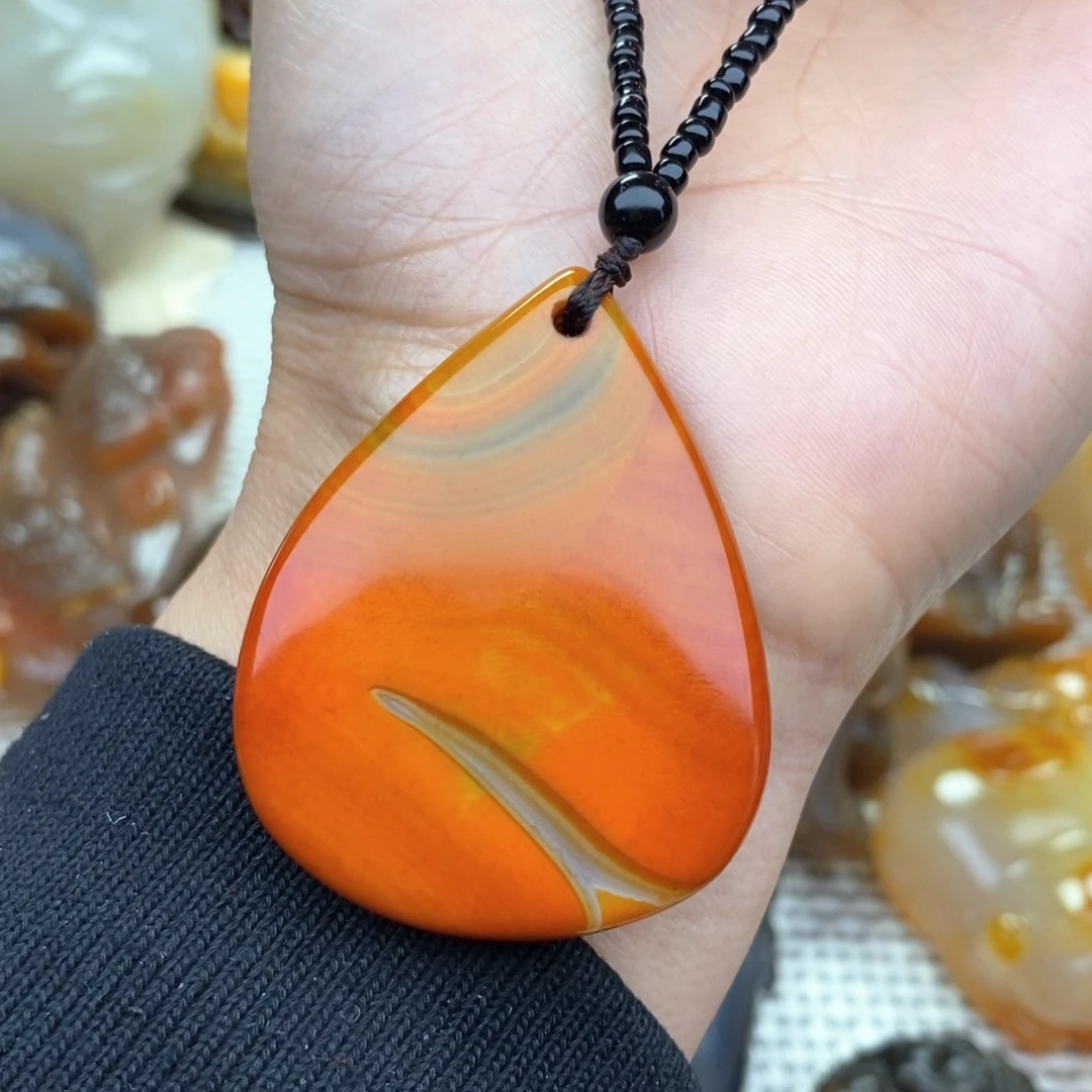 玛瑙/玉髓挂件未镶嵌