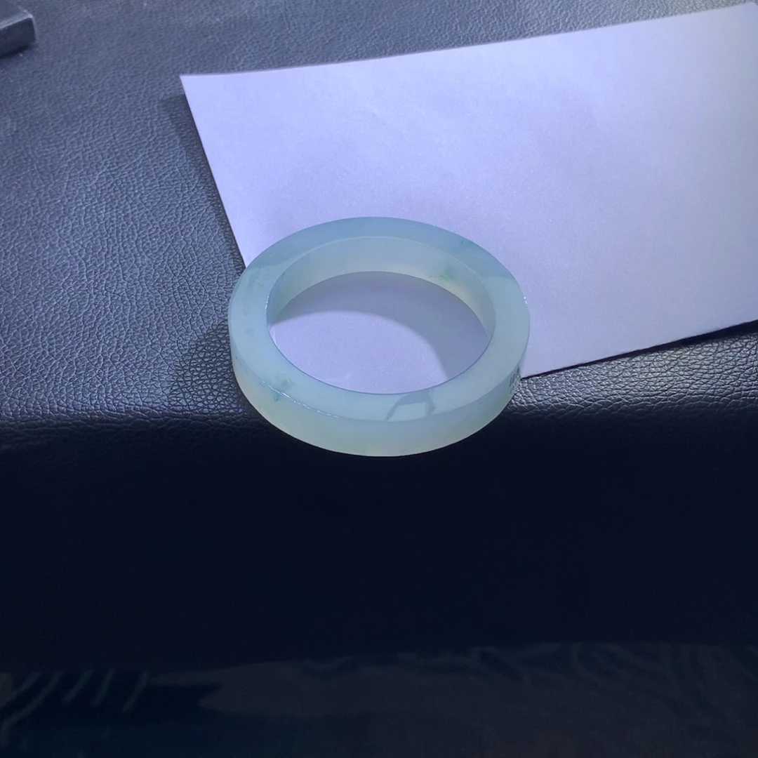 一***天定制翡翠未镶嵌手镯
