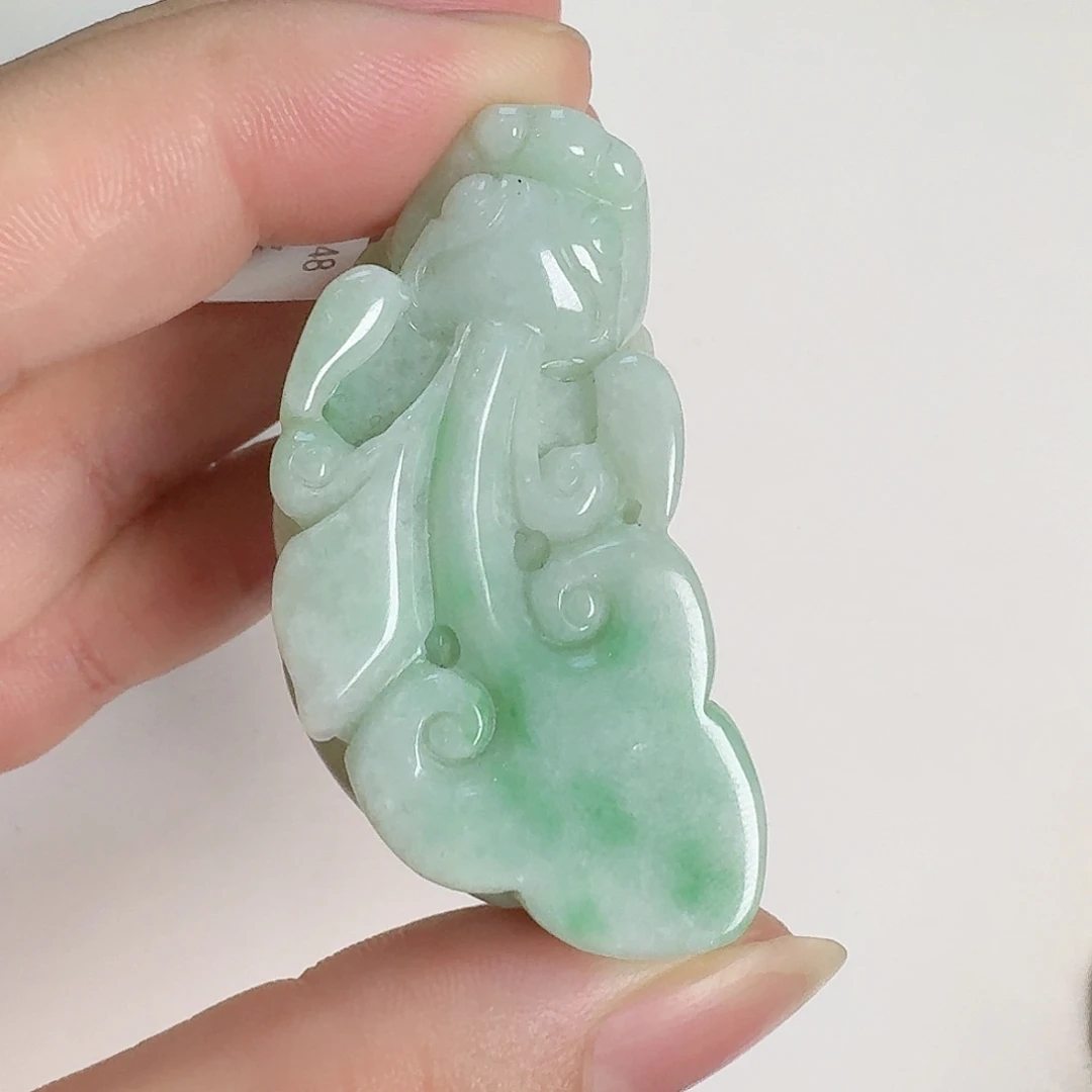 颈饰未镶嵌翡翠貔貅