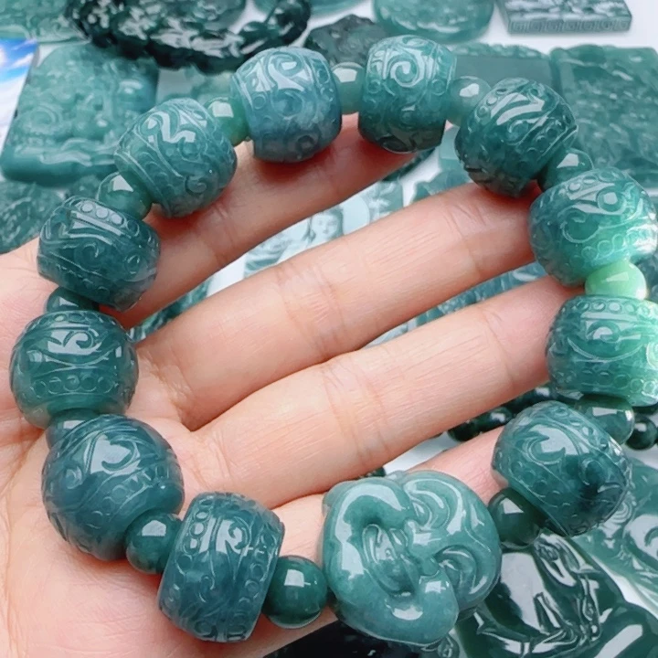 翡翠未镶嵌颈饰多样性发货天然A货翡翠