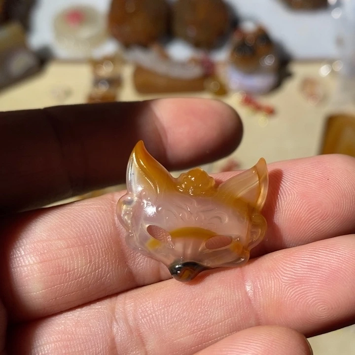 未镶嵌玛瑙/玉髓珠宝奇石