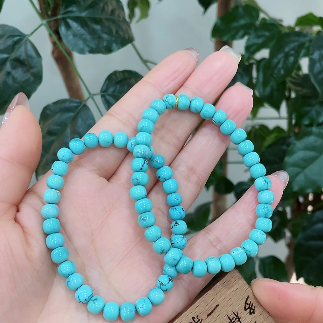 绿松石颈饰未镶嵌