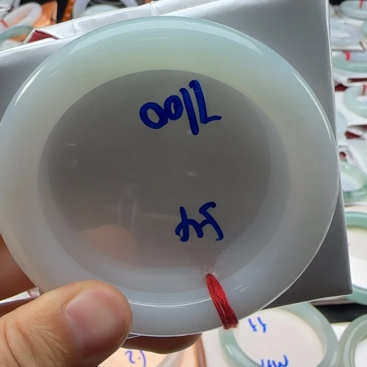 未镶嵌手镯翡翠翡翠手镯