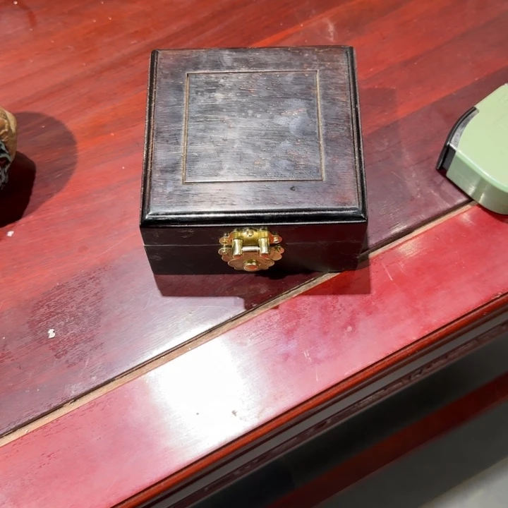 摆件橄榄核红木工艺品底座等