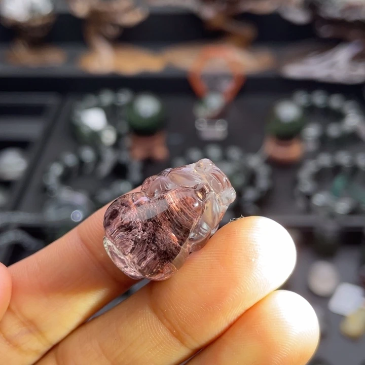 未镶嵌水晶颈饰红幽灵貔貅定制