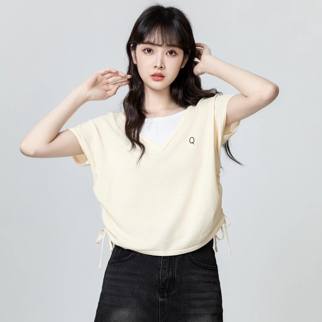 杏色V领针织短袖T恤女夏2025夏季新款不规则两侧抽绳体恤短款上衣