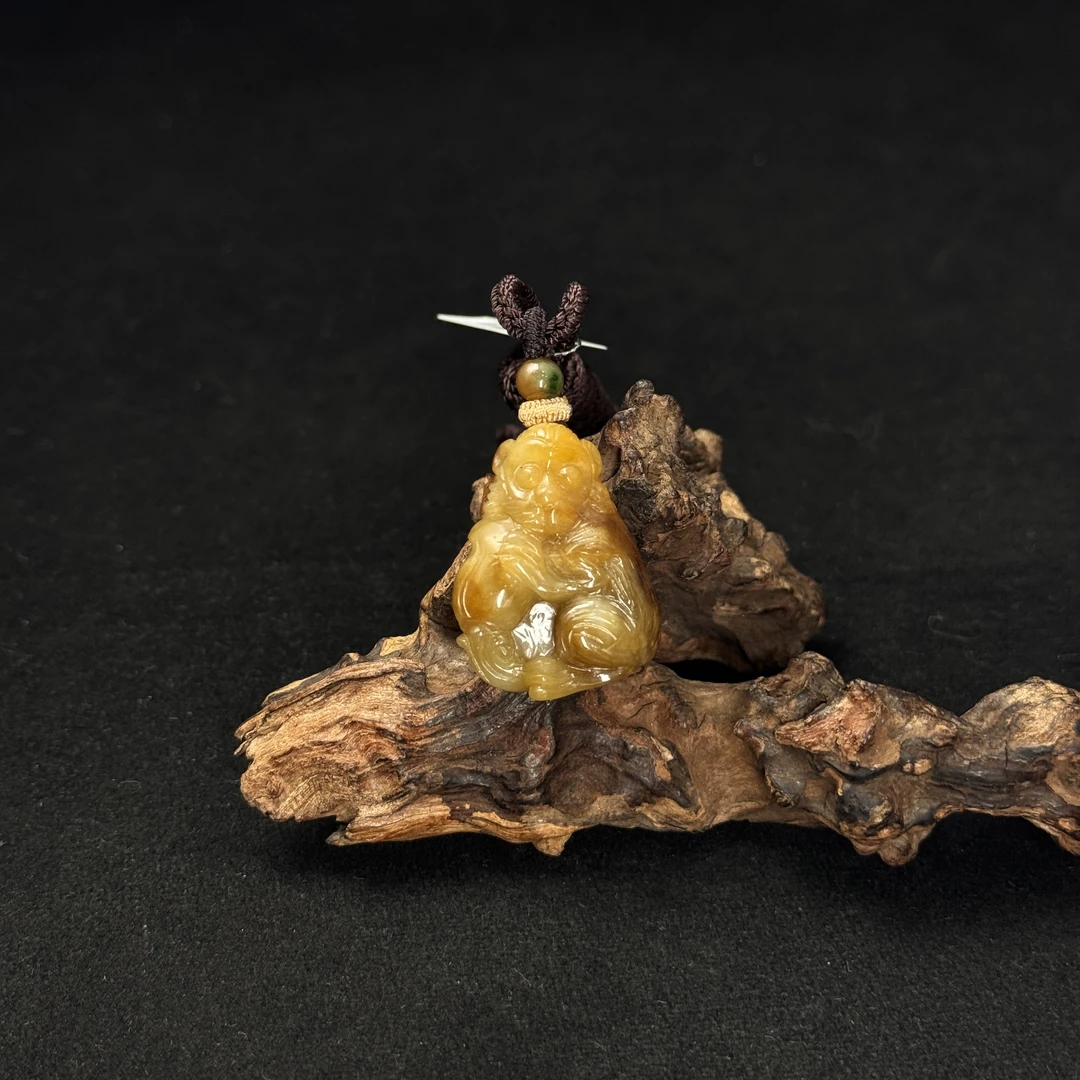 【诚翠拍品第一百一十期午】翡翠82吊坠PJY5134