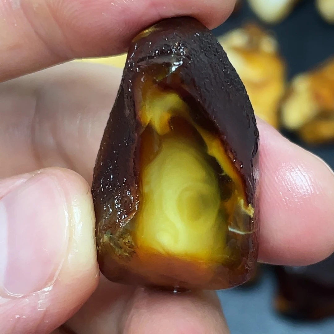 未镶嵌定制琥珀定制