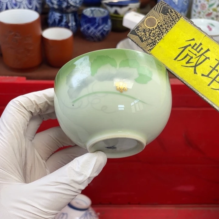 他家瓷器真美…开播了