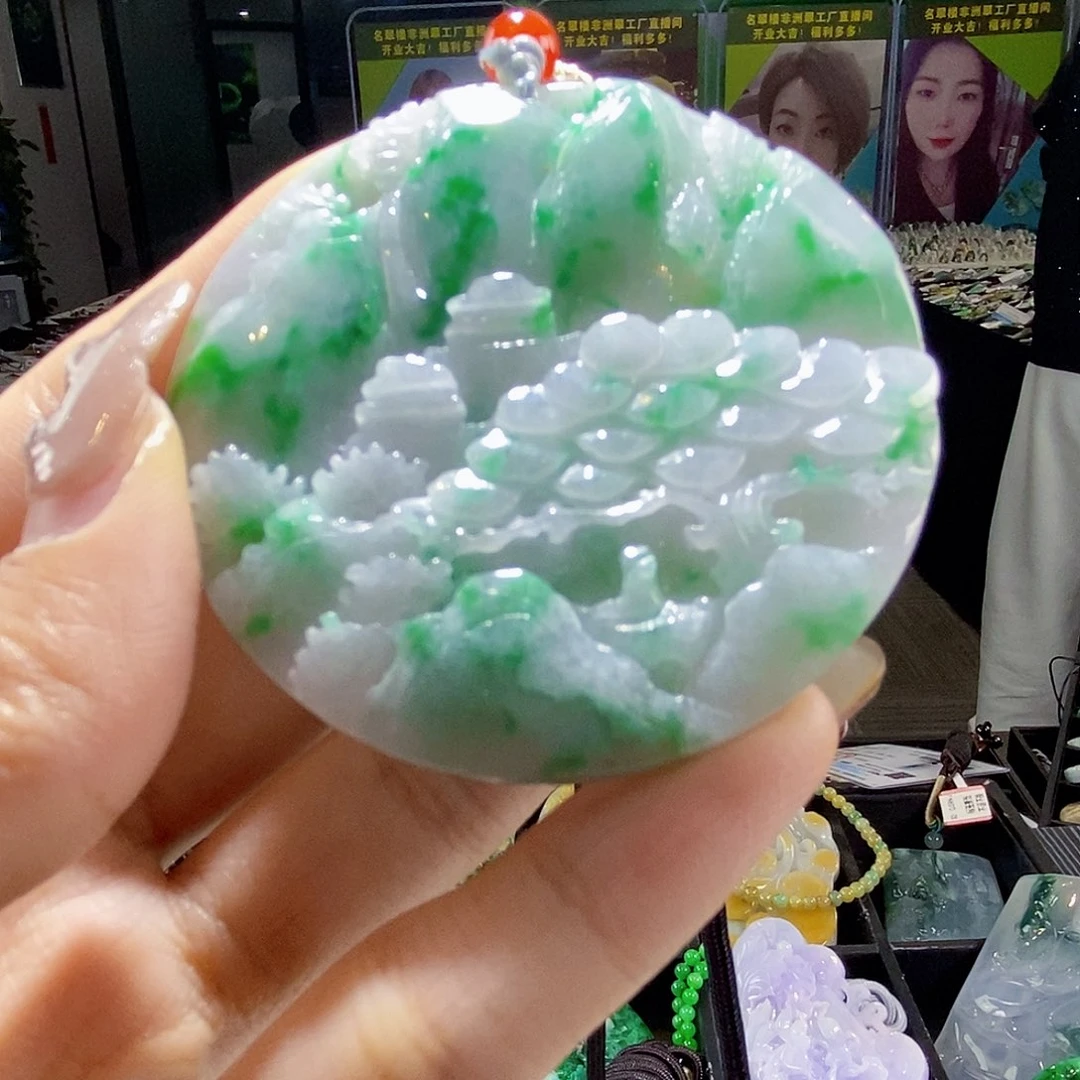 颈饰未镶嵌翡翠翡翠